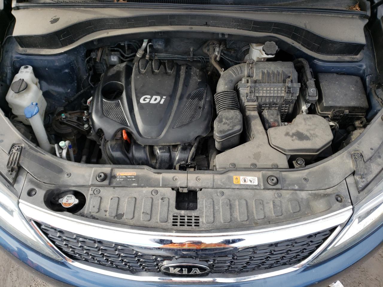Photo 7 from auction – 2015 KIA SORENTO LX with VIN 5XYKTCA65FG605476