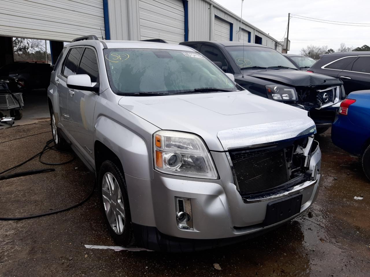 GMC TERRAIN SL 2012 with VIN 2GKFLSE58C6175744 - Photo from auction