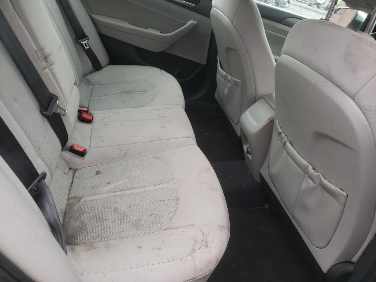 Photo 6 from auction – 2017 HYUNDAI SONATA SPO with VIN 5NPE34AF2HH554565
