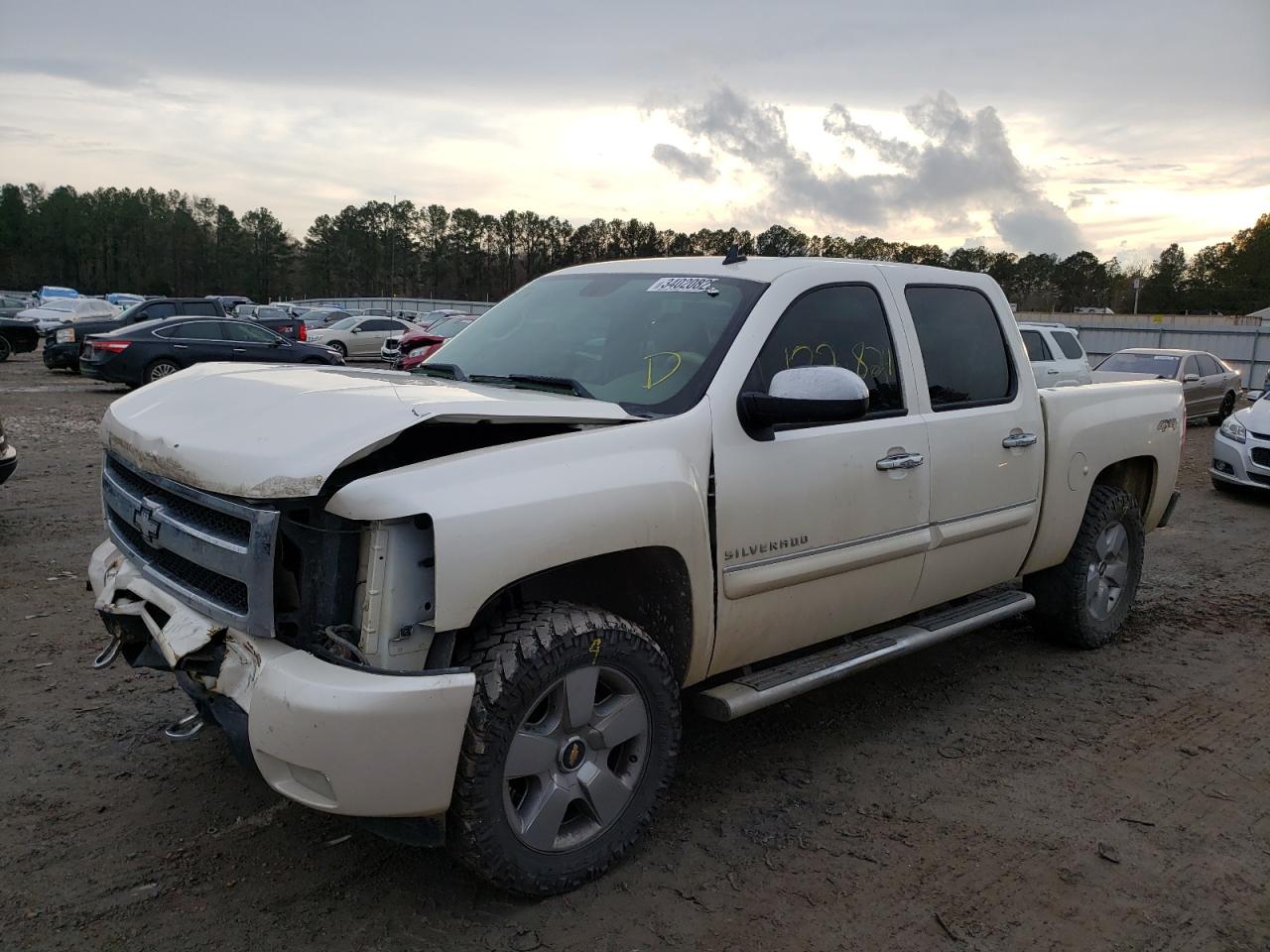 Photo 2 from auction – 2011 CHEVROLET SILVERADO with VIN 3GCPKTE36BG393241