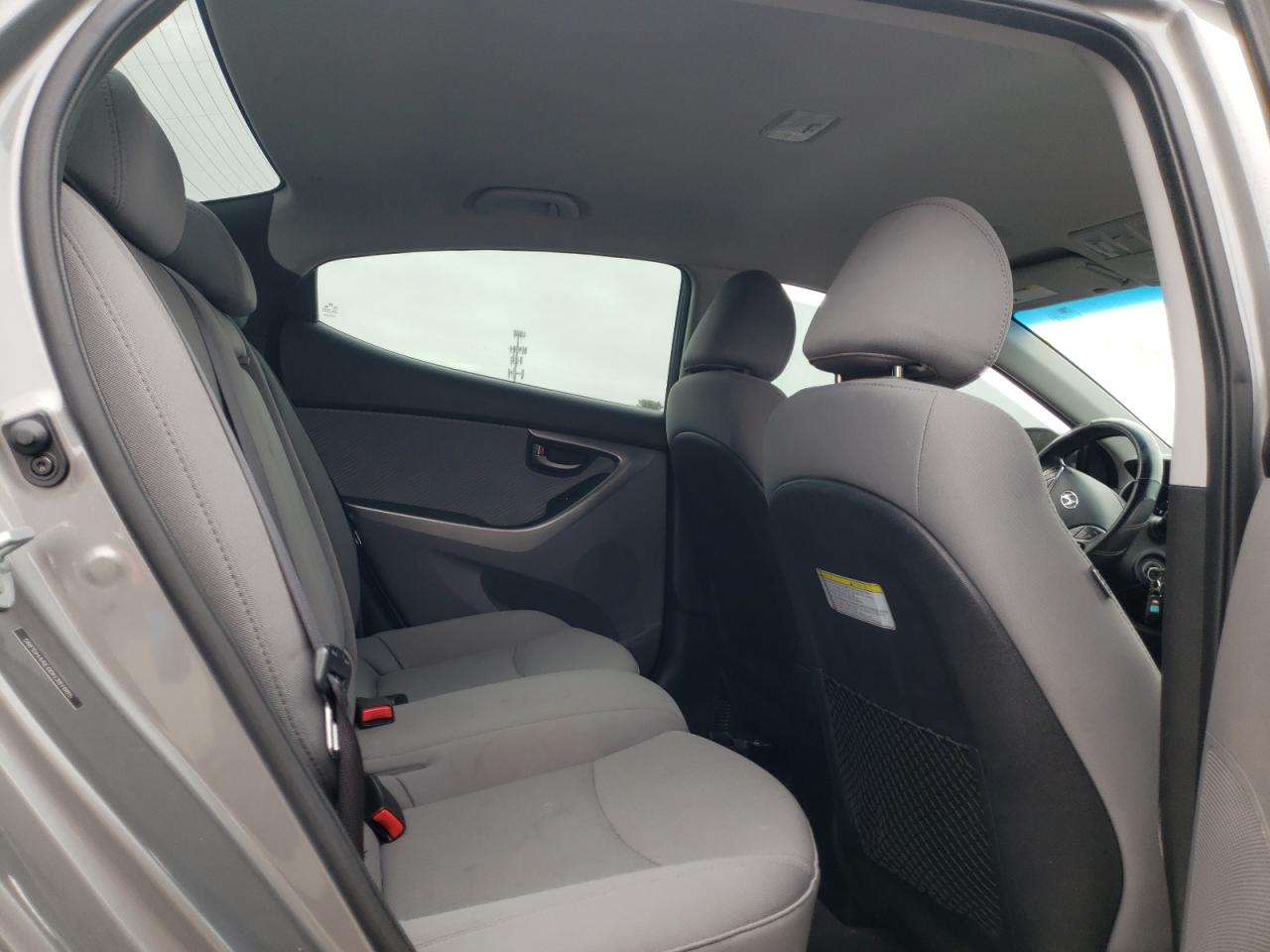 Photo 6 from auction – 2013 HYUNDAI ELANTRA with VIN 5NPDH4AE0DH381885