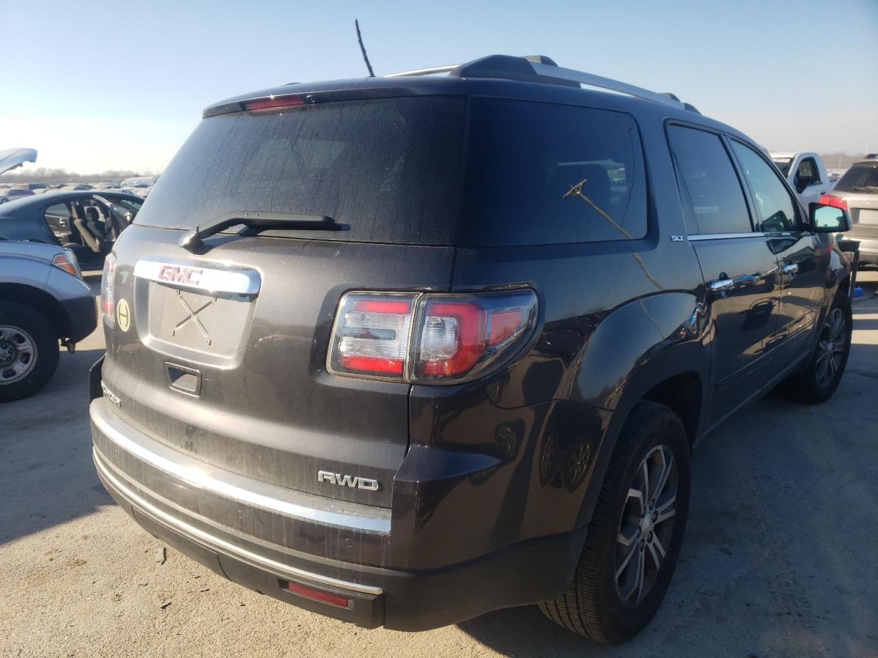 Photo 4 from auction – 2015 GMC ACADIA SLT with VIN 1GKKVRKDXFJ362147