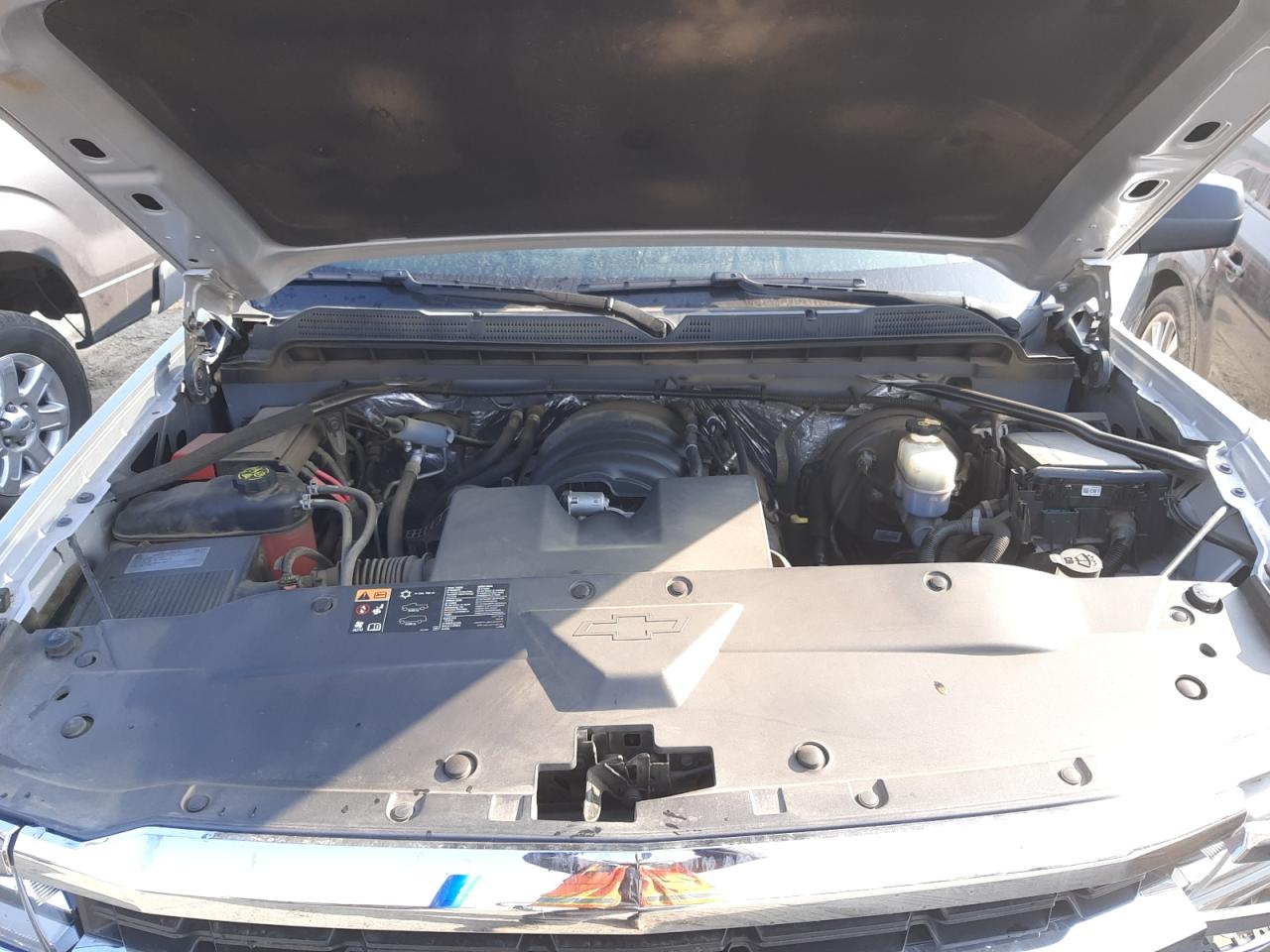 Photo 7 from auction – 2016 CHEVROLET SILVERADO with VIN 1GCRCNEH3GZ270095