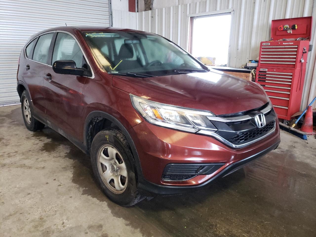 HONDA CR-V LX 2015 with VIN 3CZRM3H30FG709540 - Photo from auction