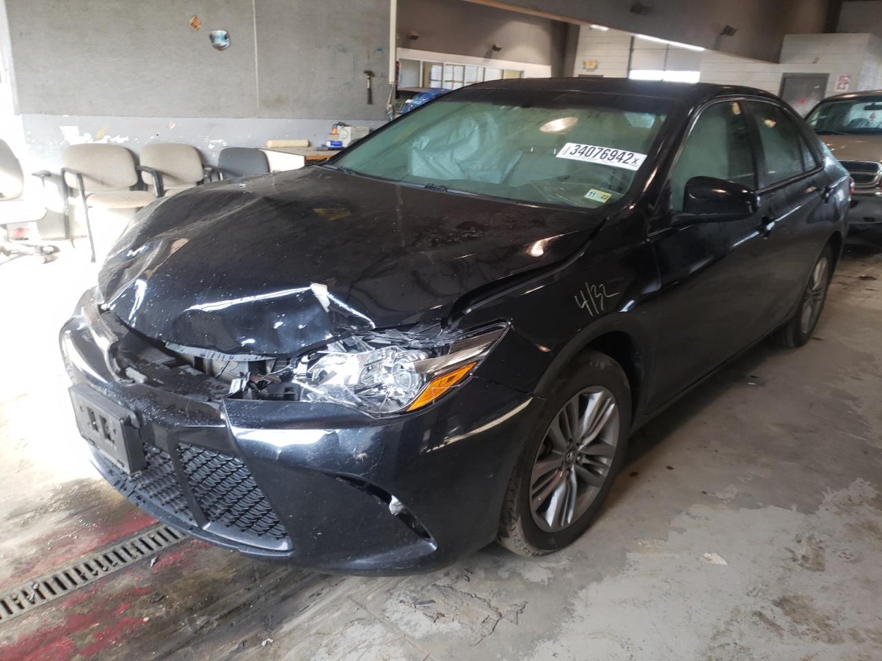 Photo 2 from auction – 2017 TOYOTA CAMRY LE with VIN 4T1BF1FK8HU344486