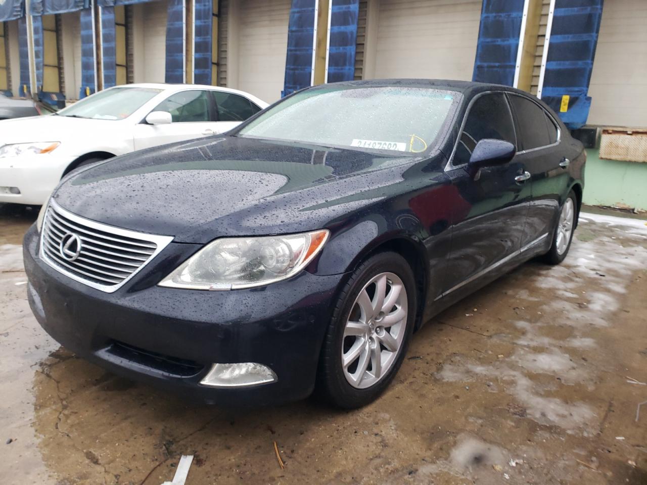 Photo 2 from auction – 2007 LEXUS LS 460 with VIN JTHBL46F575002826