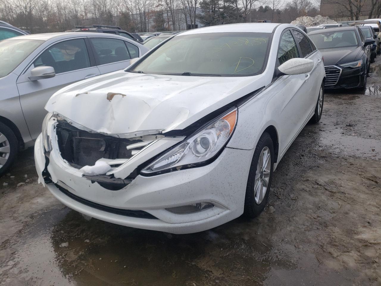 Photo 2 from auction – 2013 HYUNDAI SONATA GLS with VIN 5NPEB4AC5DH648765