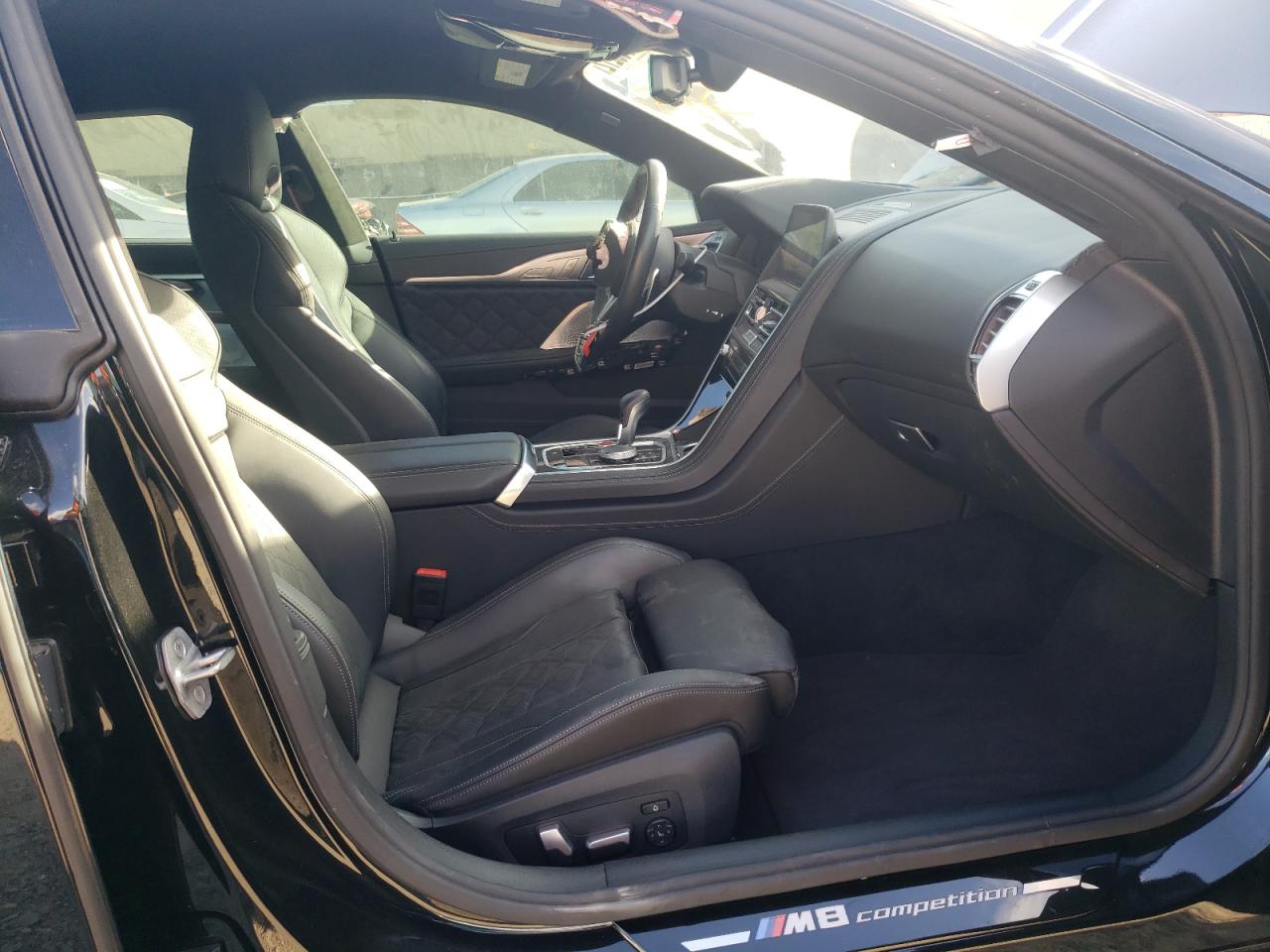 Photo 5 from auction – 2021 BMW M8 with VIN WBSGV0C02MCG21655
