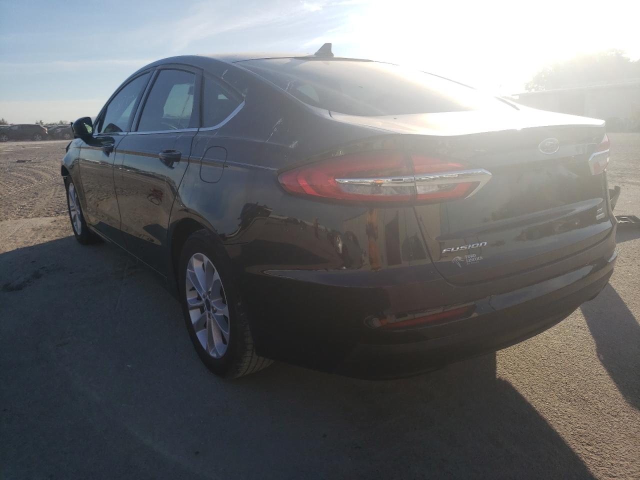 Photo 3 from auction – 2020 FORD FUSION SE with VIN 3FA6P0HD5LR134946