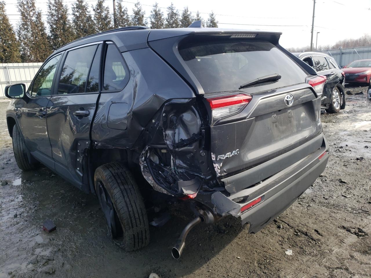 Photo 3 from auction – 2019 TOYOTA RAV4 LE with VIN 2T3F1RFV4KC014868
