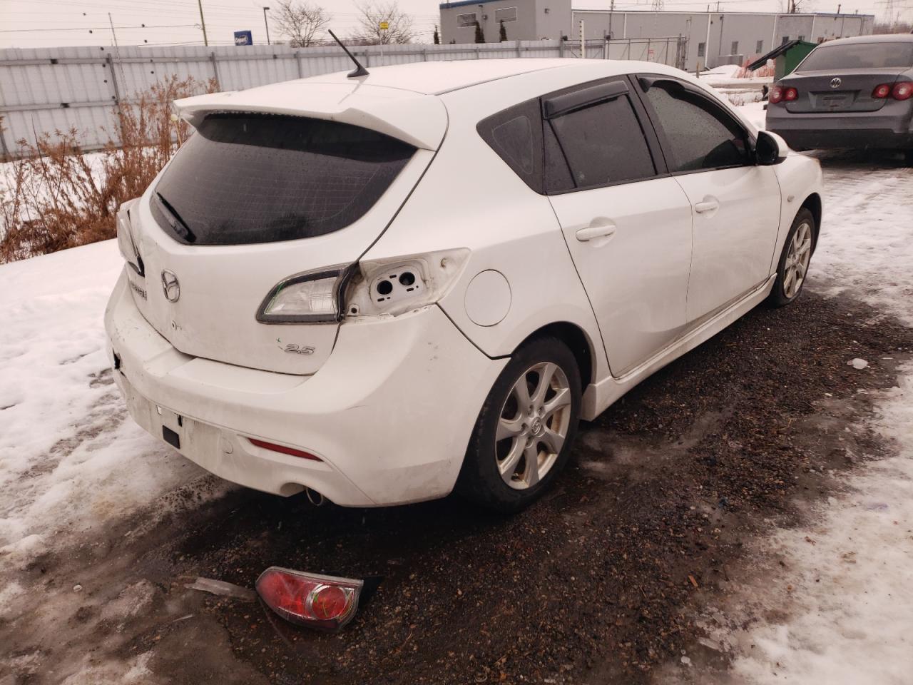 Photo 4 from auction – 2010 MAZDA 3 S with VIN JM1BL1H57A1170664