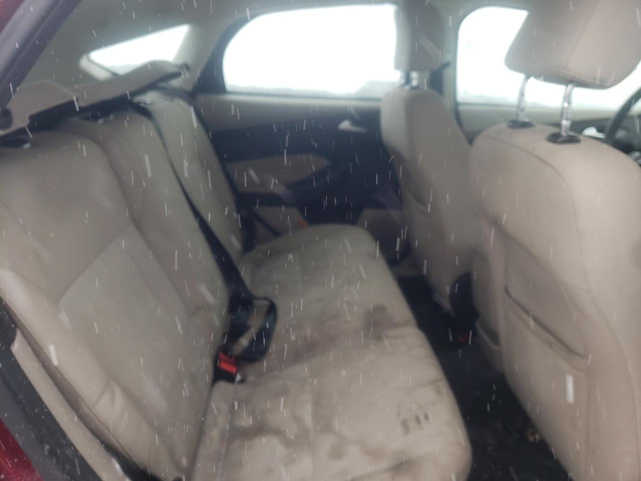 Photo 6 from auction – 2016 FORD FOCUS SE with VIN 1FADP3K24GL270375
