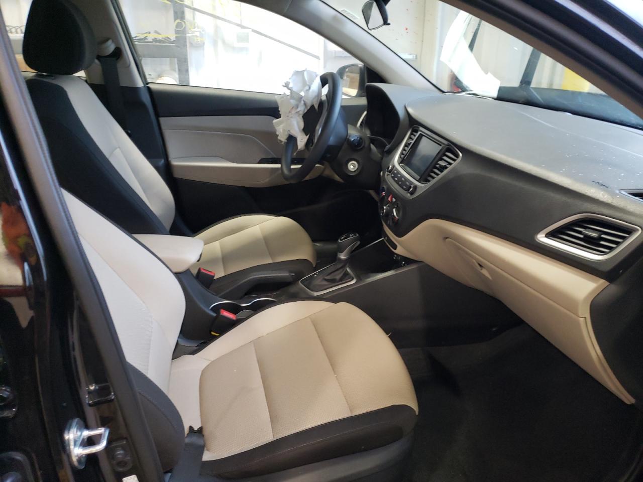 Photo 5 from auction – 2021 HYUNDAI ACCENT SE with VIN 3KPC24A62ME136936