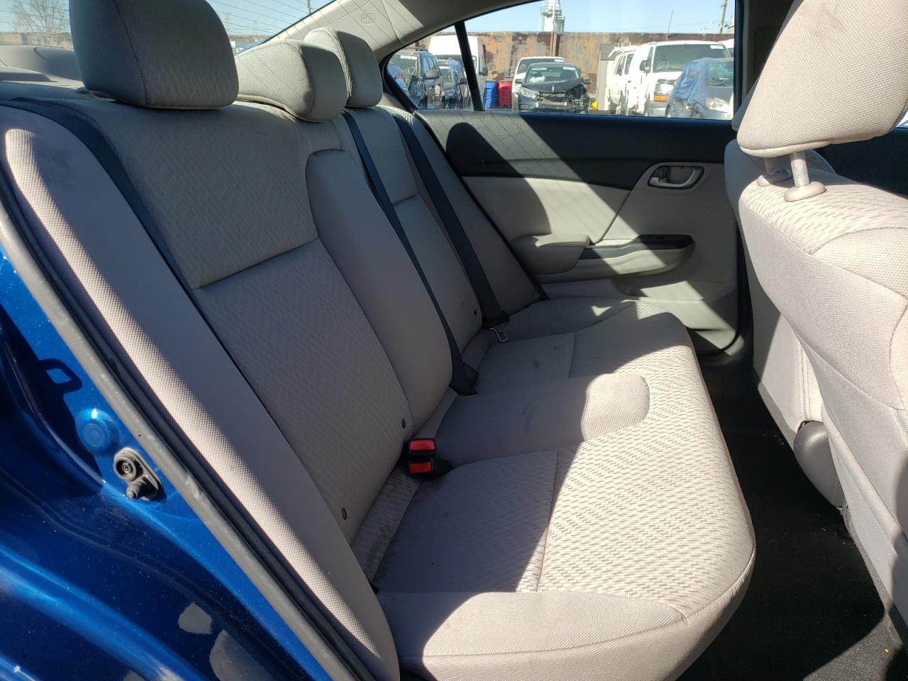 Photo 6 from auction – 2014 HONDA CIVIC LX with VIN 19XFB2E59EE003899