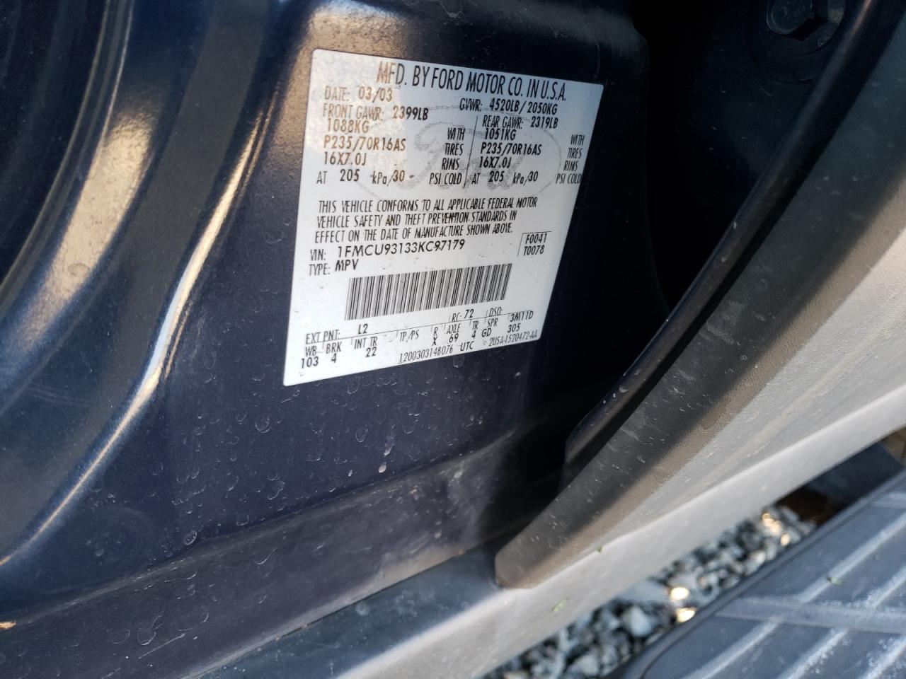 Photo 10 from auction – 2003 FORD ESCAPE XLT with VIN 1FMCU93133KC97179