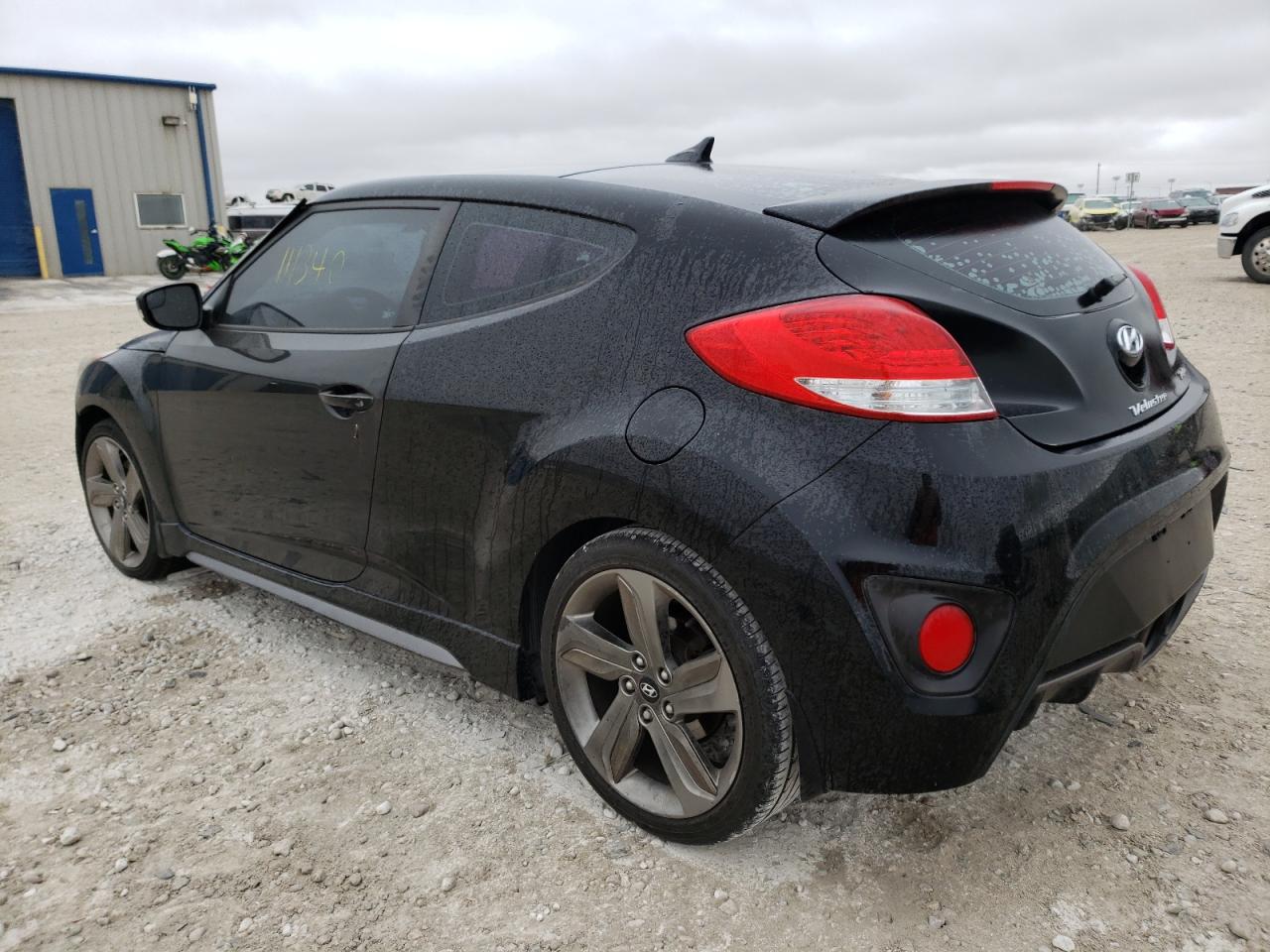 Photo 3 from auction – 2015 HYUNDAI VELOSTER T with VIN KMHTC6AE1FU235747