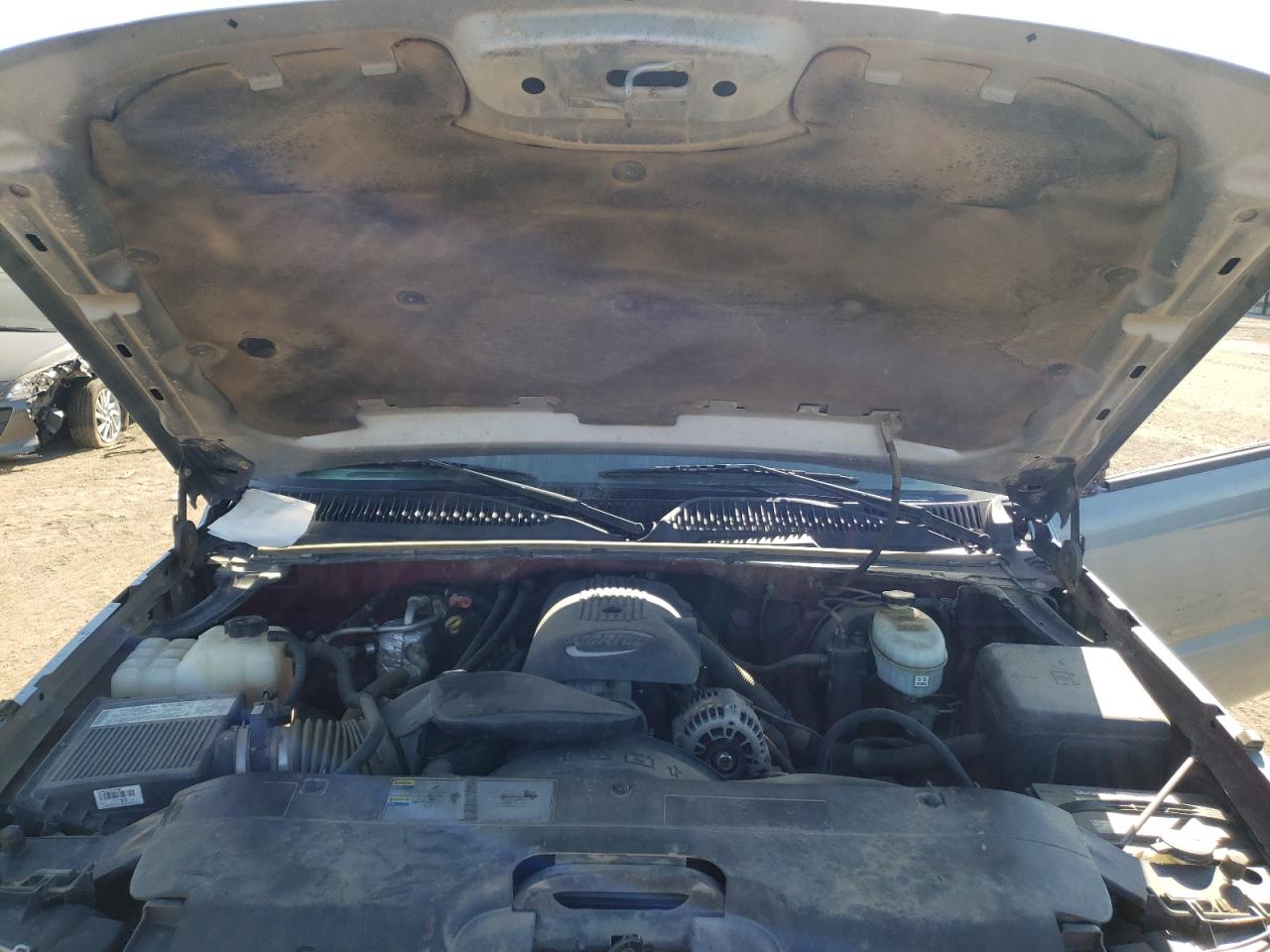 Photo 7 from auction – 2004 CHEVROLET SILVERADO with VIN 2GCEC19V741145466
