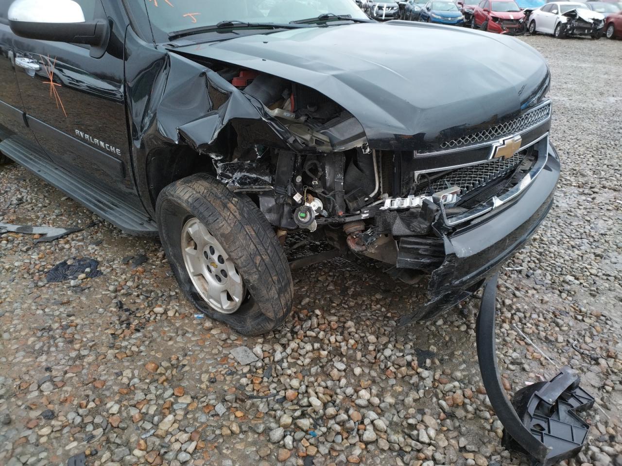 Photo 9 from auction – 2012 CHEVROLET AVALANCHE with VIN 3GNMCEE07CG137250