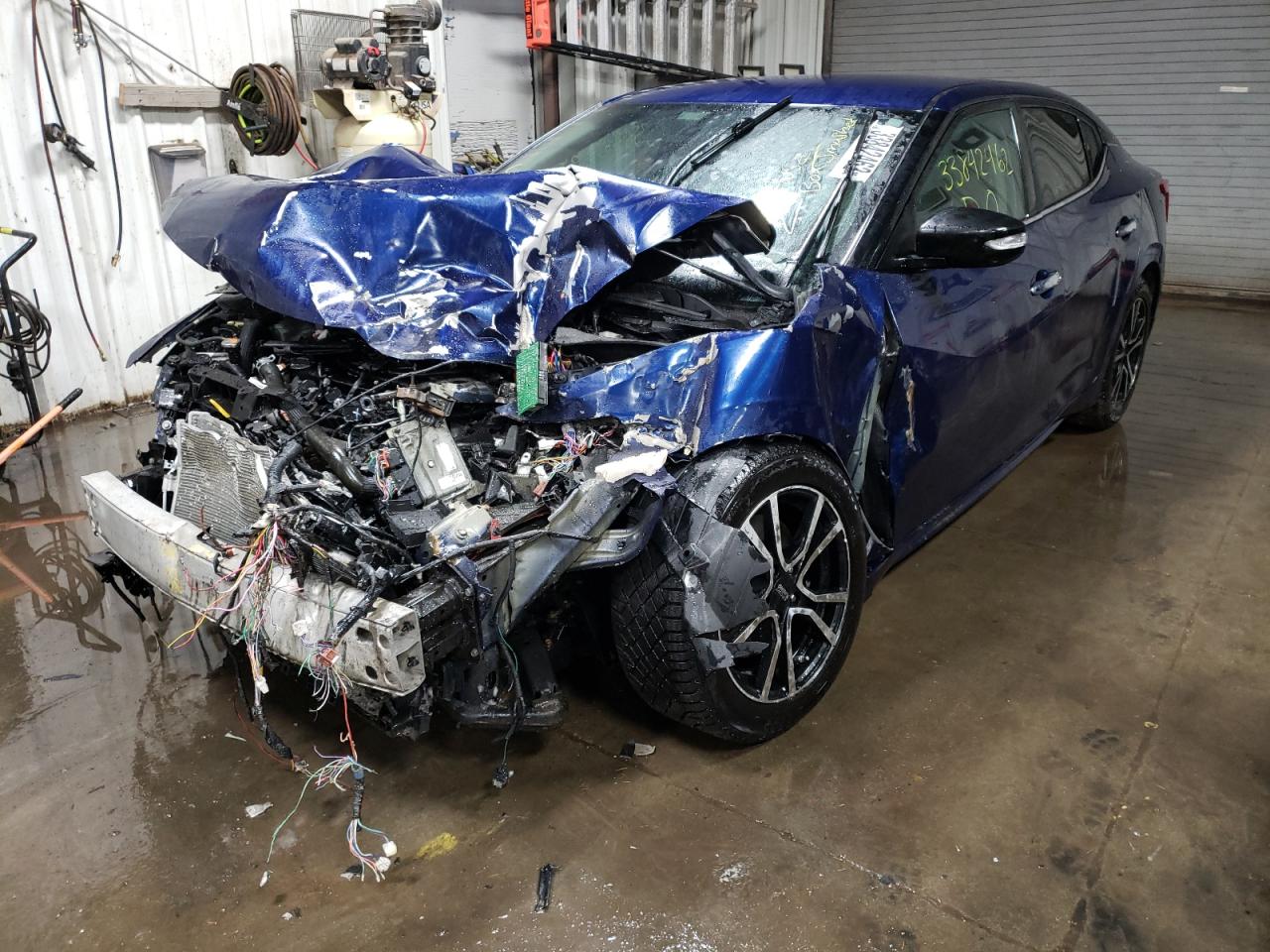Photo 2 from auction – 2017 NISSAN MAXIMA 3.5 with VIN 1N4AA6APXHC453865