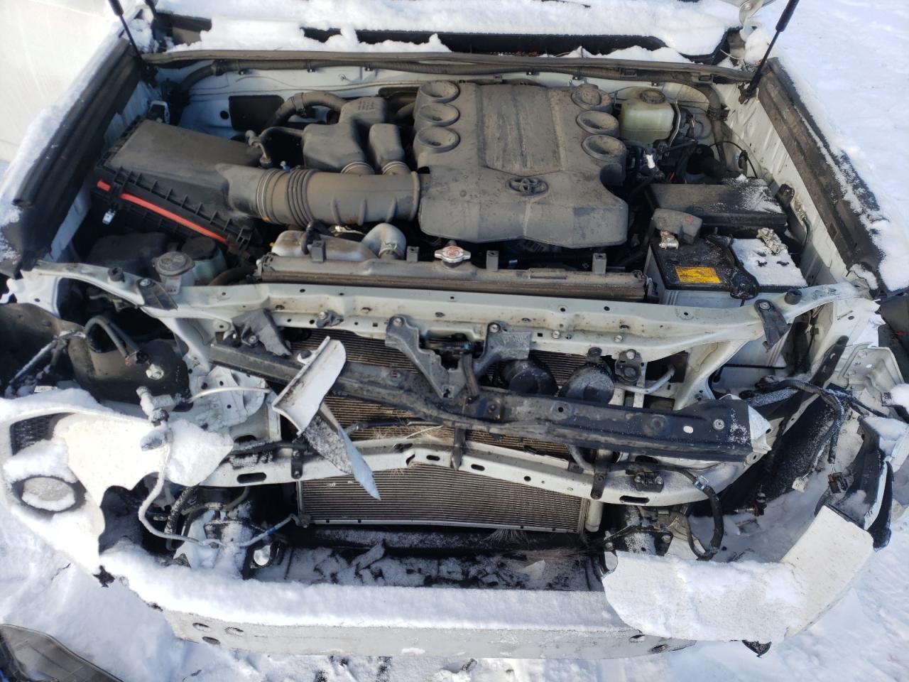 Photo 7 from auction – 2017 TOYOTA 4RUNNER SR with VIN JTEBU5JR8H5449542