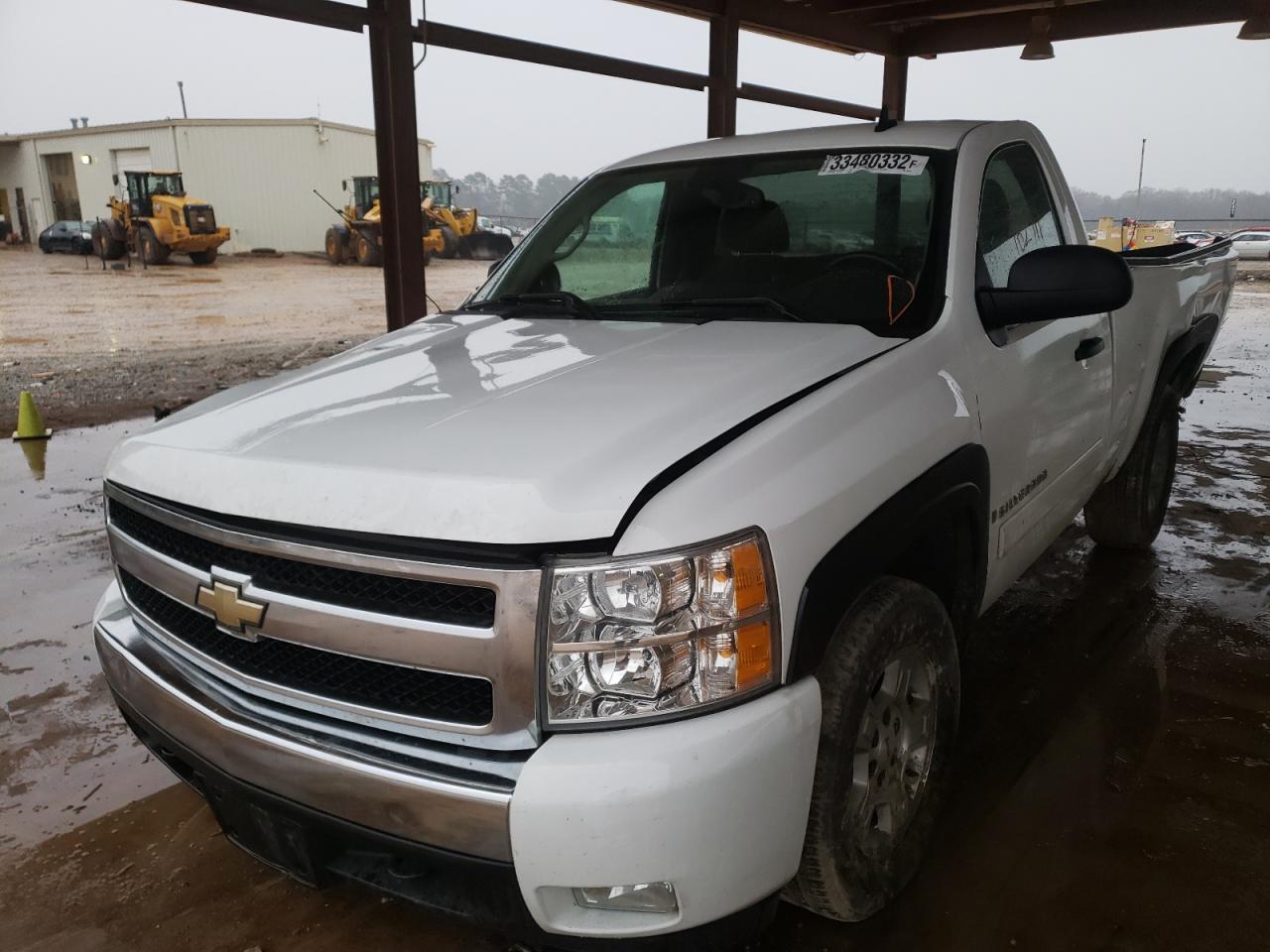Photo 2 from auction – 2007 CHEVROLET SILVERADO with VIN 1GCEC14087Z536472