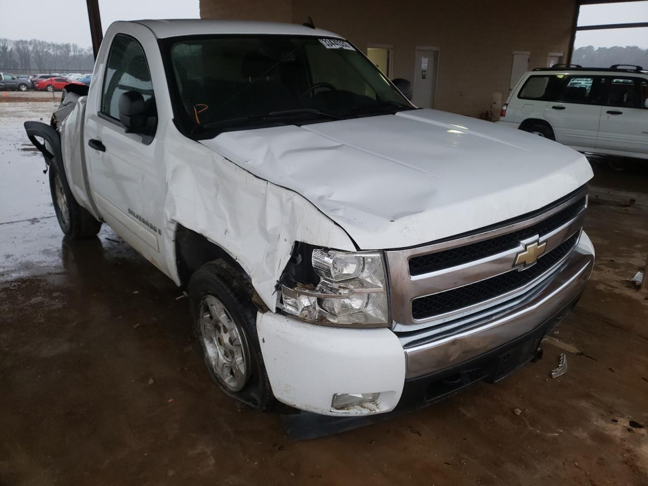 CHEVROLET SILVERADO 2007 with VIN 1GCEC14087Z536472 - Photo from auction