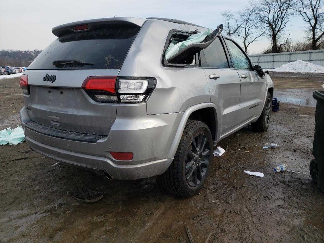Photo 4 from auction – 2018 JEEP GRAND CHER with VIN 1C4RJFAG3JC435890