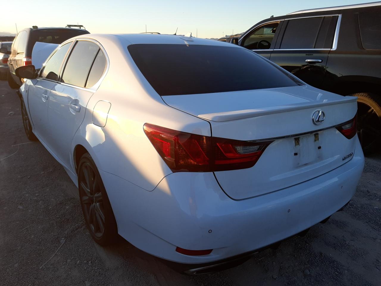 Photo 3 from auction – 2014 LEXUS GS 350 with VIN JTHBE1BL0E5034374