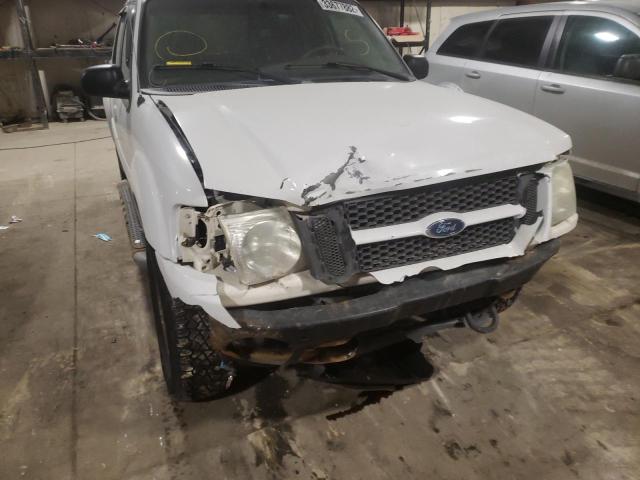 Photo 9 from auction – 2002 FORD EXPLORER S with VIN 1FMZU77E42UC47728