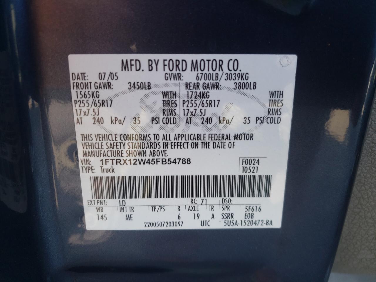 Photo 10 from auction – 2005 FORD F-150 with VIN 1FTRX12W45FB54788