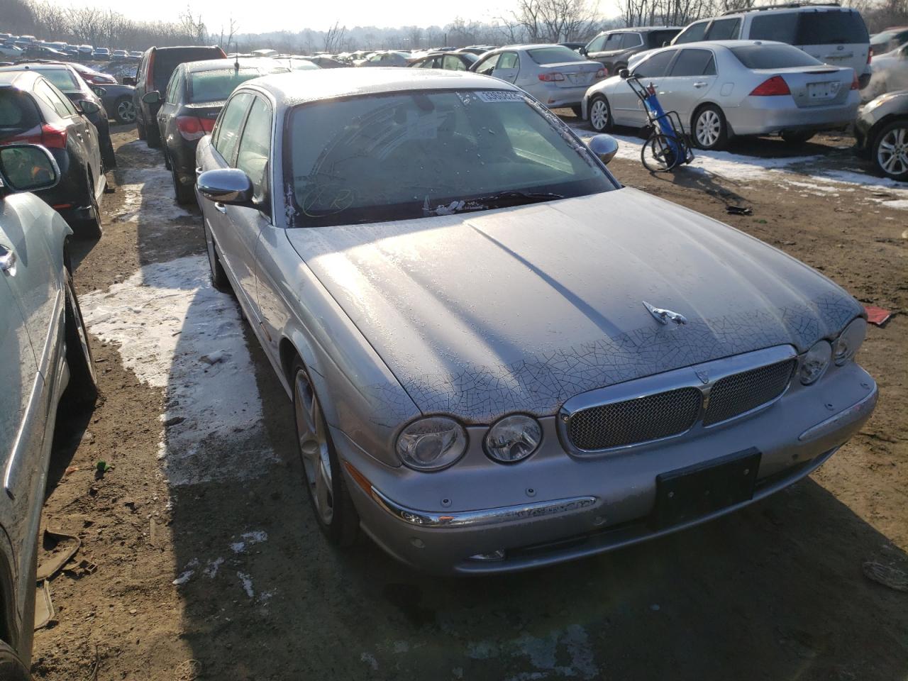 JAGUAR SUPER V8 2005 with VIN SAJWA82B85TG34610 - Photo from auction
