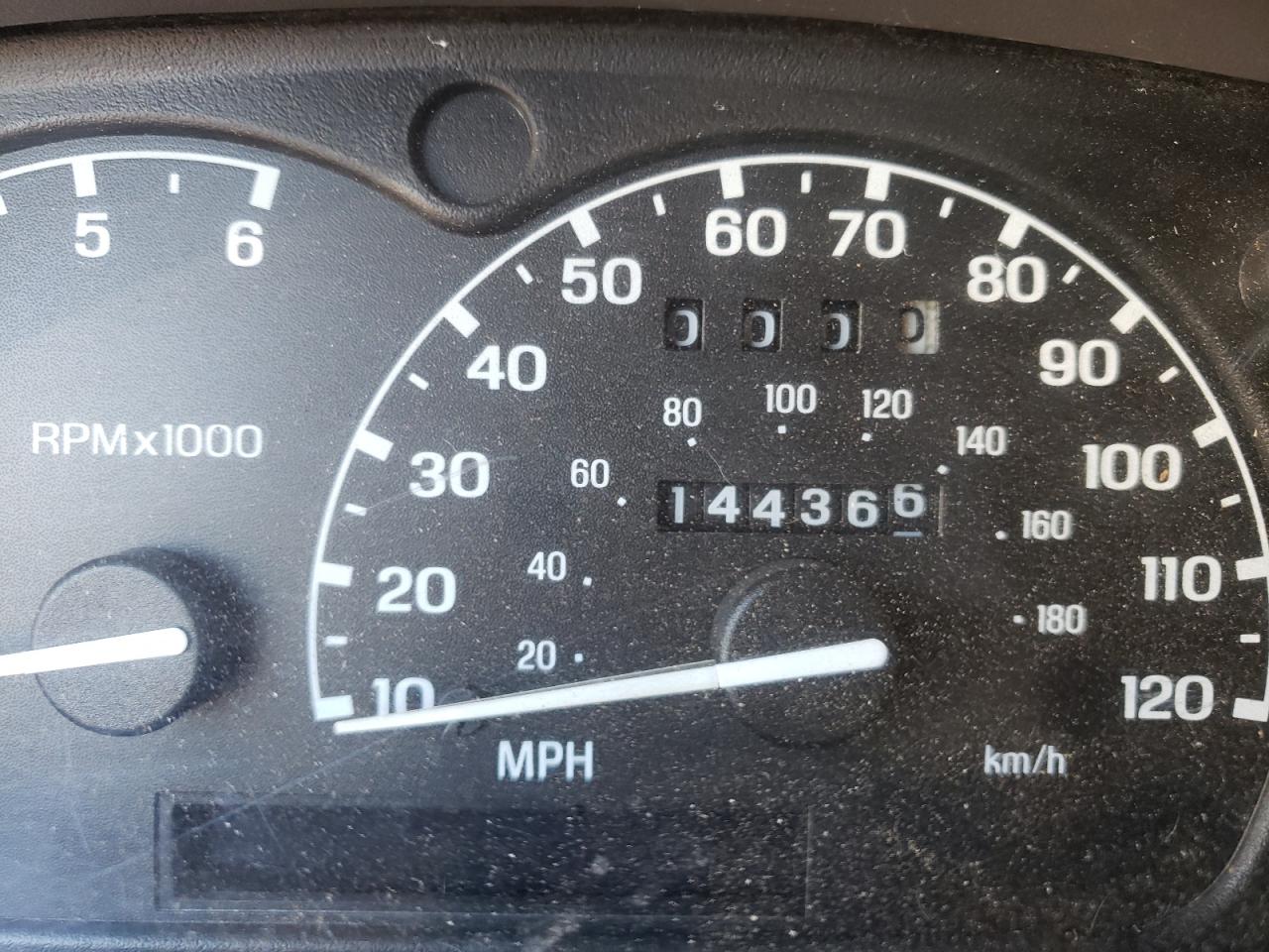 Photo 8 from auction – 2002 FORD RANGER with VIN 1FTYR10D62TA63784