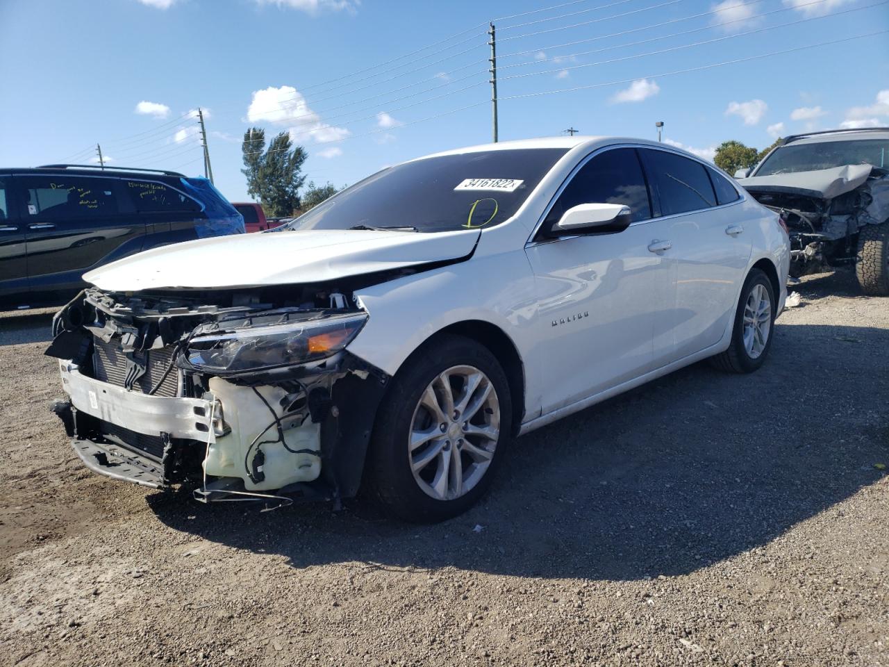 Photo 2 from auction – 2016 CHEVROLET MALIBU LT with VIN 1G1ZE5ST0GF279009