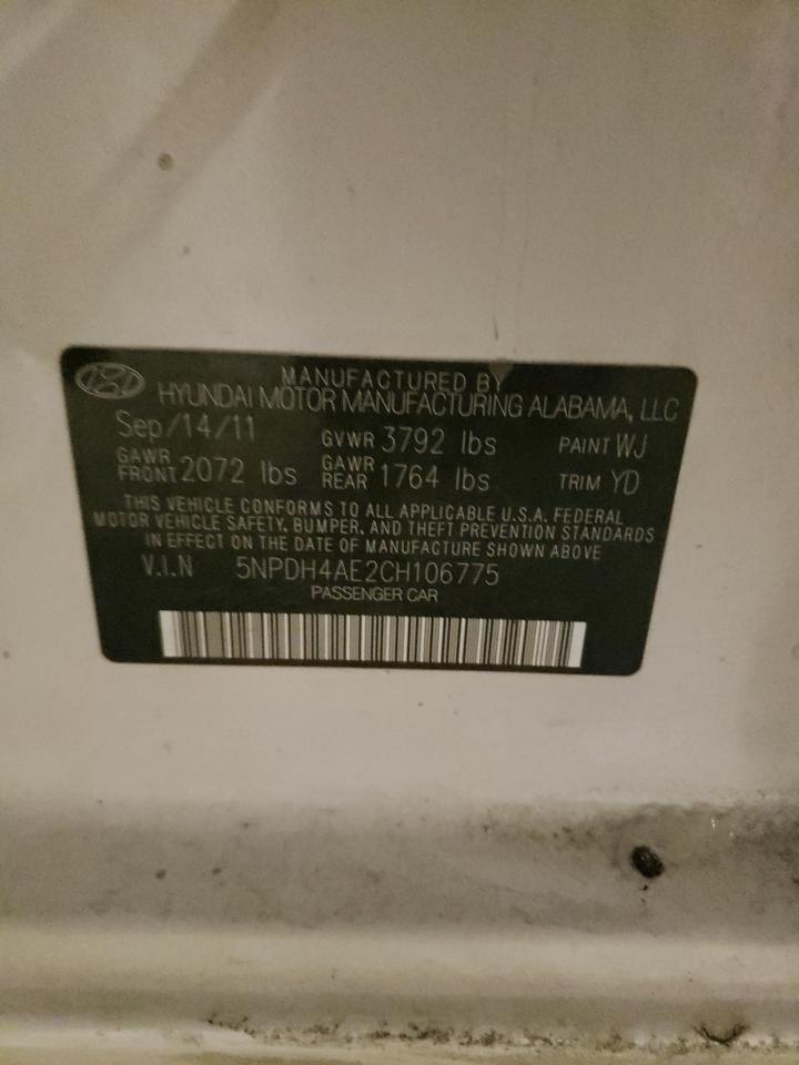Photo 10 from auction – 2012 HYUNDAI ELANTRA GL with VIN 5NPDH4AE2CH106775
