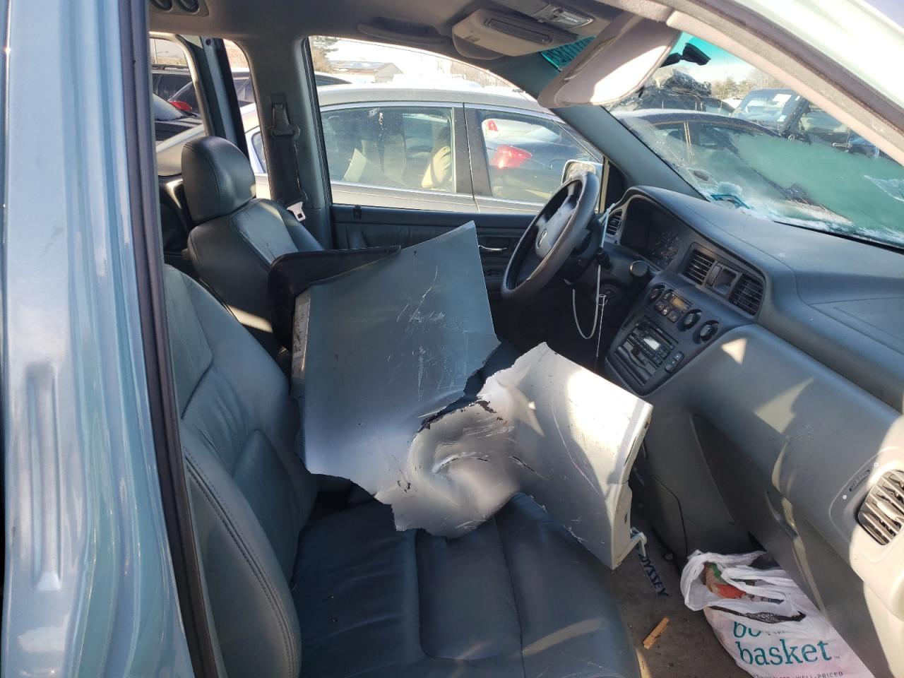 Photo 5 from auction – 2002 HONDA ODYSSEY EX with VIN 2HKRL18952H585493