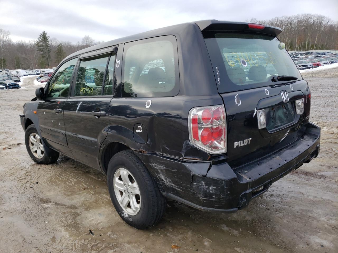 Photo 3 from auction – 2006 HONDA PILOT LX with VIN 2HKYF18156H519819
