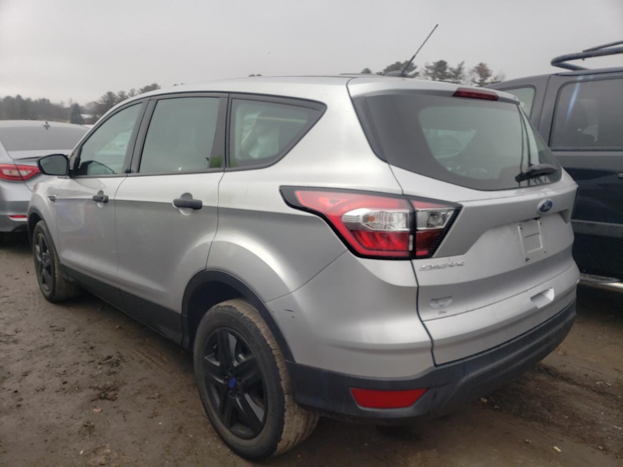 Photo 3 from auction – 2018 FORD ESCAPE S with VIN 1FMCU0F76JUA69674