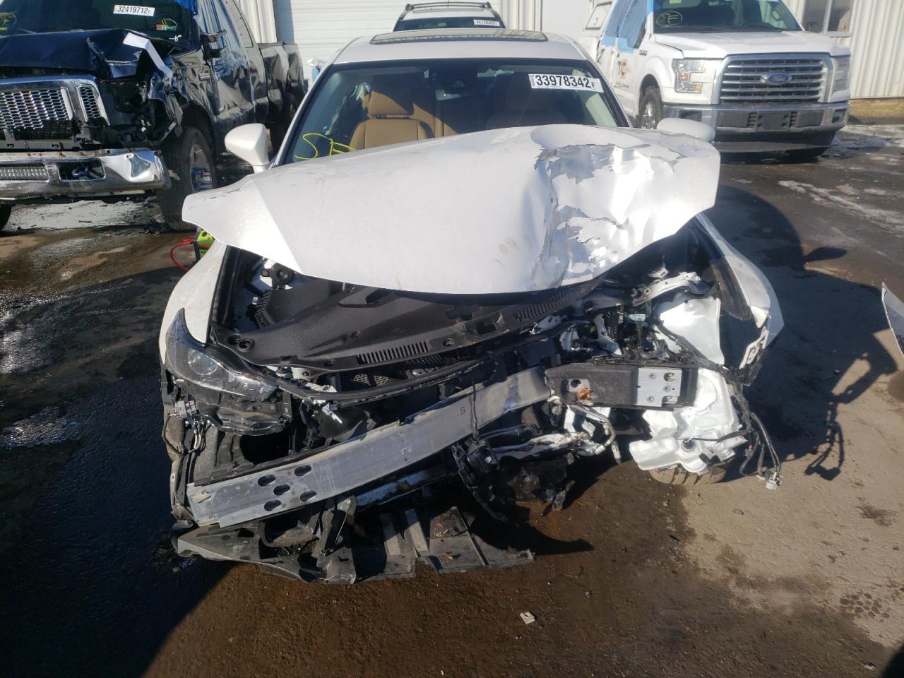 Photo 9 from auction – 2018 LEXUS IS 300 with VIN JTHC81D22J5030000