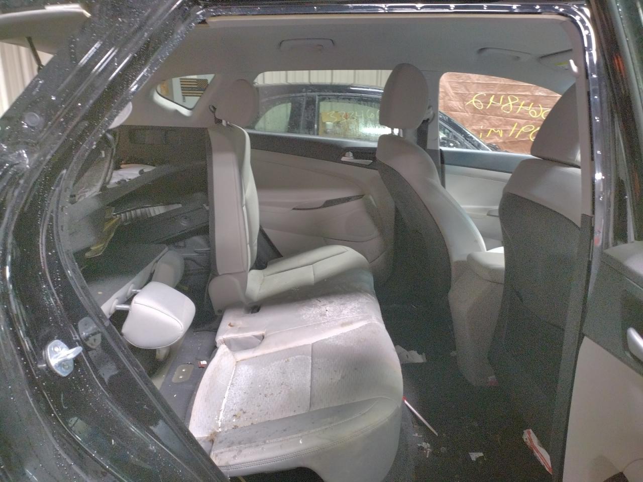 Photo 6 from auction – 2019 HYUNDAI TUCSON LIM with VIN KM8J3CA40KU028435