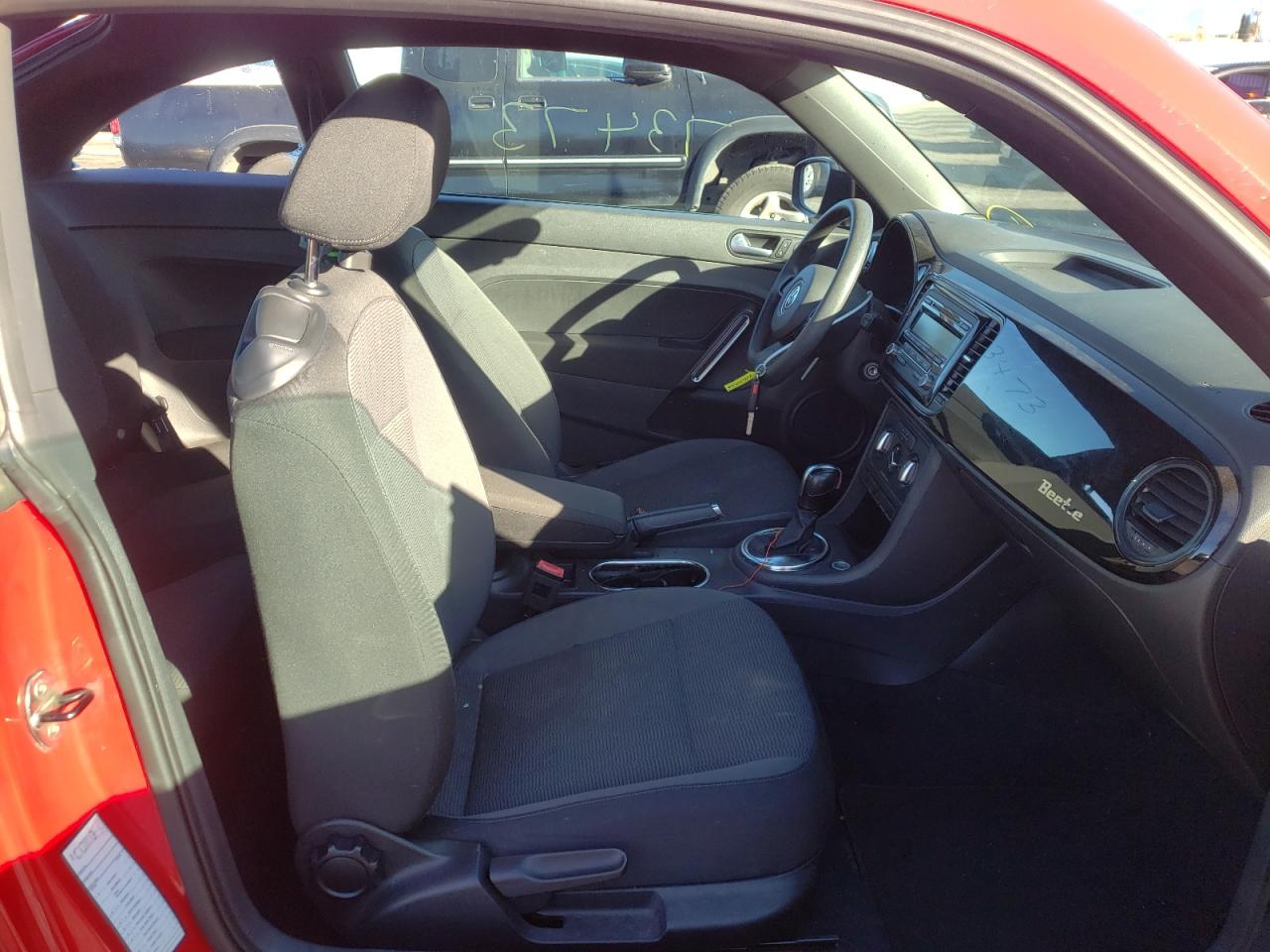 Photo 5 from auction – 2013 VOLKSWAGEN BEETLE with VIN 3VWFP7AT1DM663195