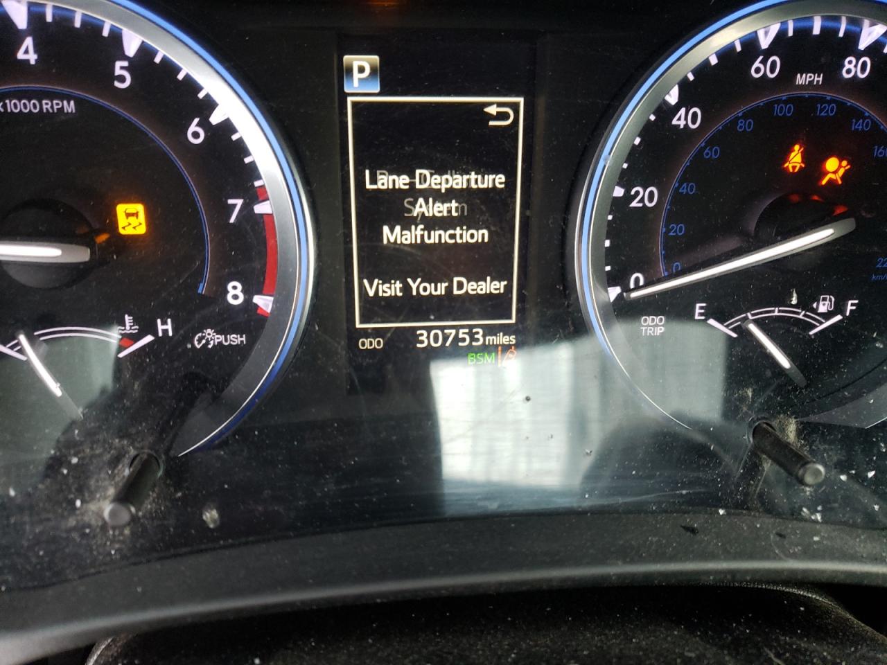 Photo 8 from auction – 2019 TOYOTA HIGHLANDER with VIN 5TDJZRFH1KS946569