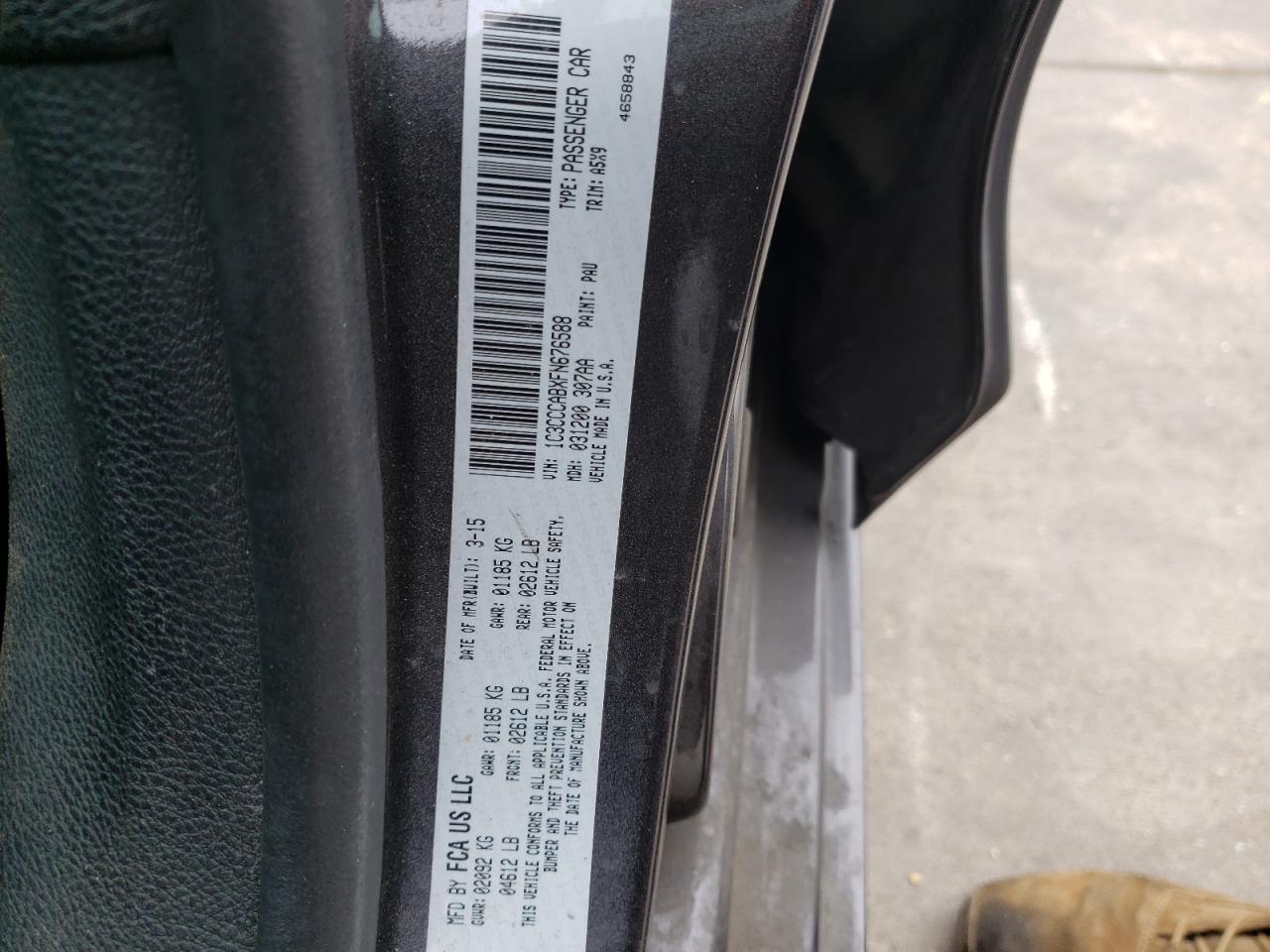 Photo 10 from auction – 2015 CHRYSLER 200 LIMITE with VIN 1C3CCCABXFN676588