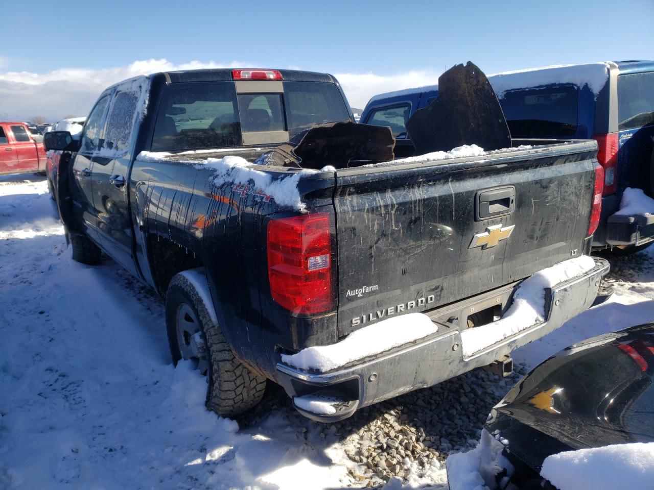 Photo 3 from auction – 2015 CHEVROLET SILVERADO with VIN 3GCUKREC9FG262218