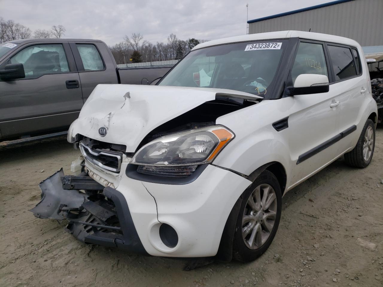 Foto 2 de la subasta – 2012 KIA SOUL + con VIN KNDJT2A62C7404018