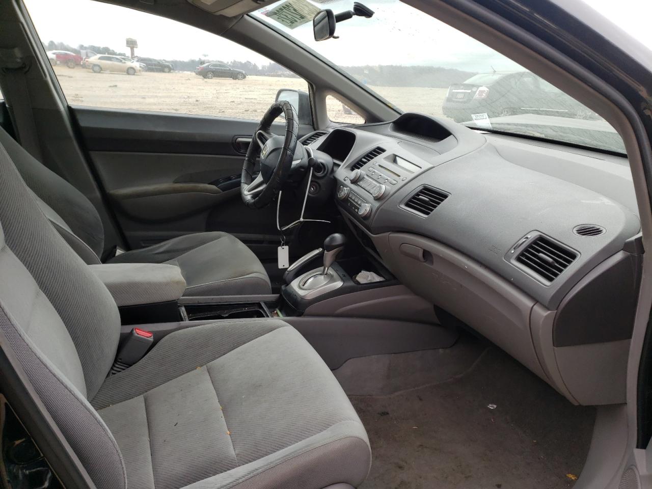 Photo 5 from auction – 2011 HONDA CIVIC LX with VIN 2HGFA1F51BH507019