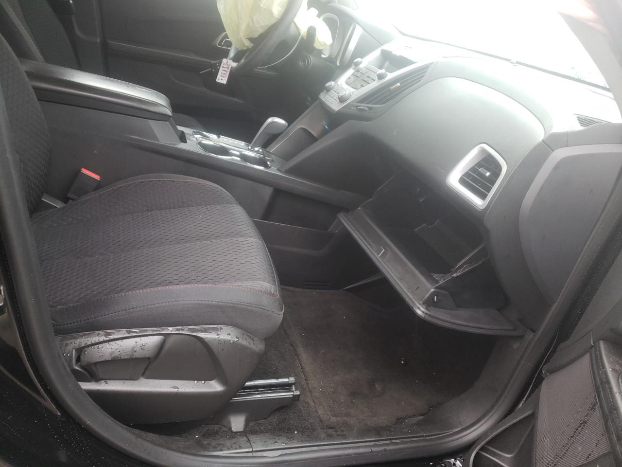 Photo 5 from auction – 2015 CHEVROLET EQUINOX LS with VIN 2GNFLEEKXF6209004