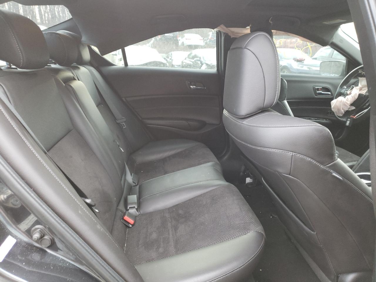 Photo 6 from auction – 2016 ACURA ILX PREMIU with VIN 19UDE2F81GA010098