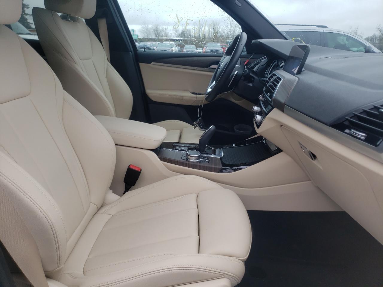 Photo 5 from auction – 2019 BMW X3 XDRIVE3 with VIN 5UXTR9C58KLP97385