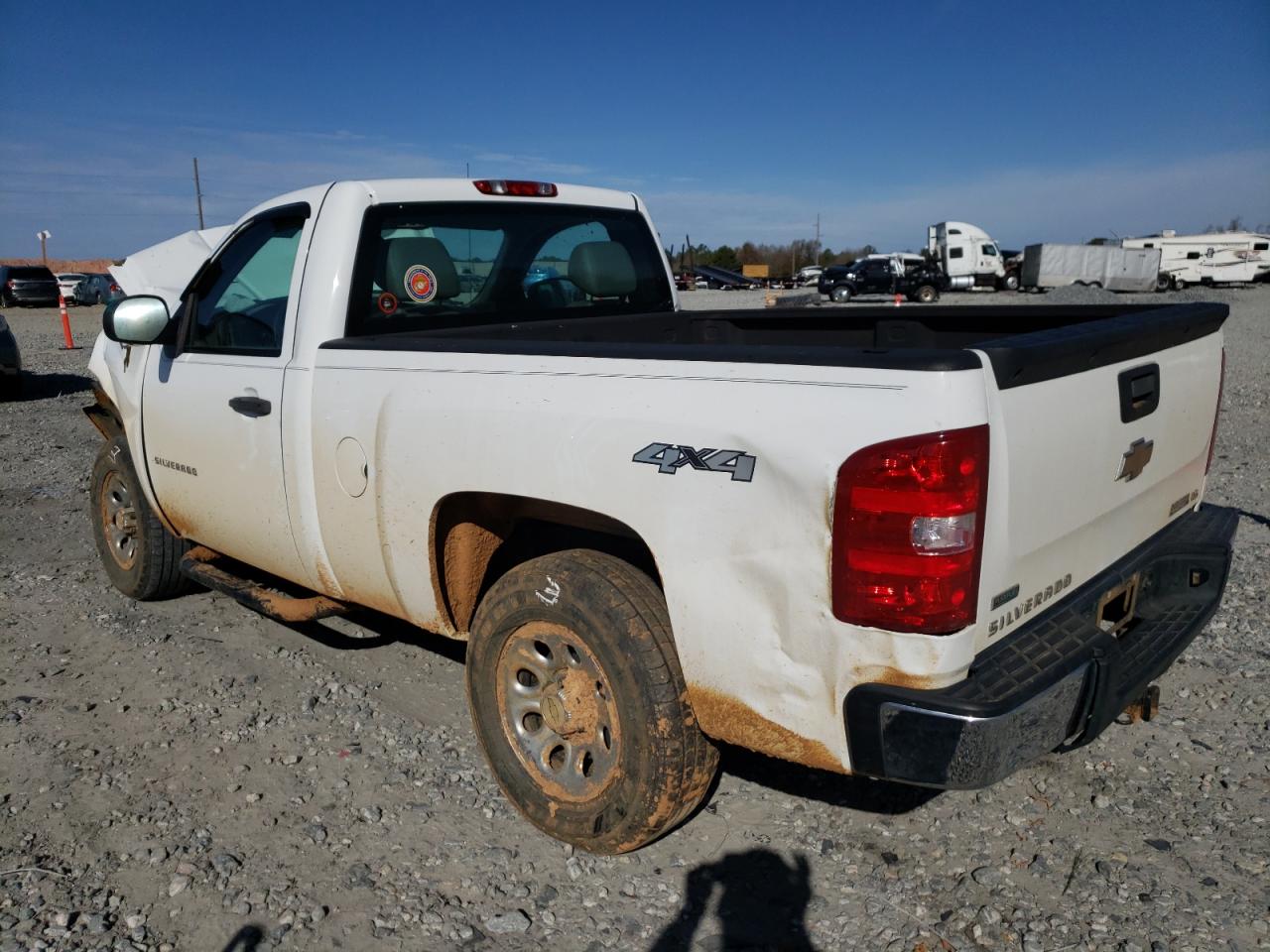 Photo 3 from auction – 2010 CHEVROLET SILVERADO with VIN 1GCPKPE09AZ227470