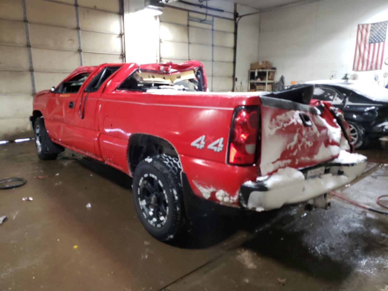 Photo 3 from auction – 2007 CHEVROLET SILVERADO with VIN 1GCEK19Z27E184488